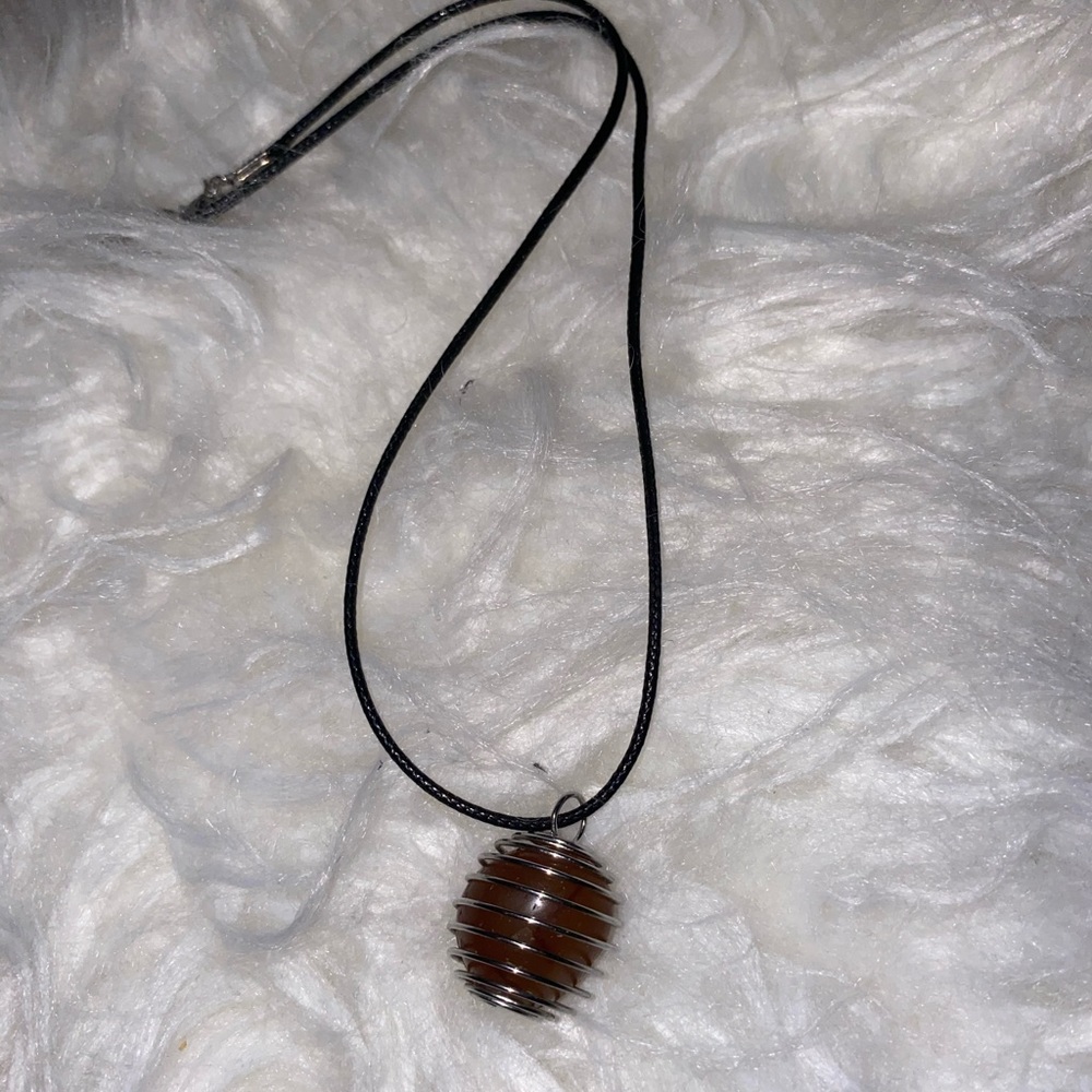 Carnelian crystal necklace 🦋